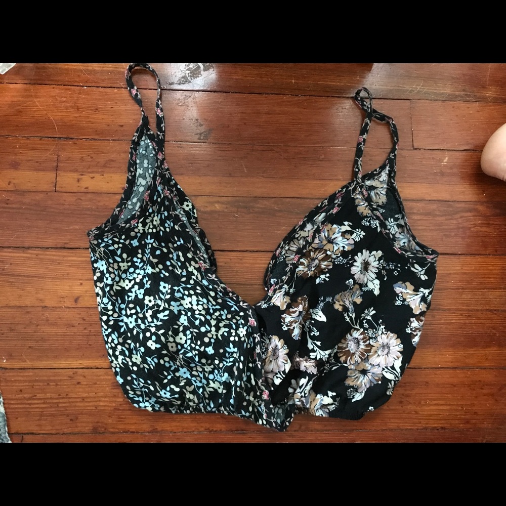 Barely worn urban outfitters cropped flora top